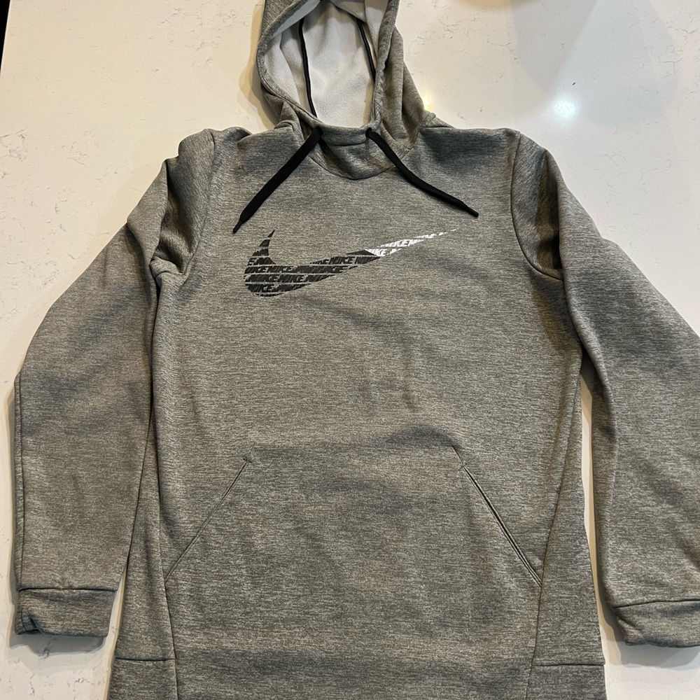 Mens Nike Dry fit sweatshirt Size Small